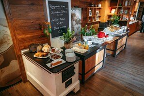 Gratis frukostbuffé varje dag 