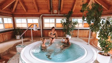 Indoor spa tub
