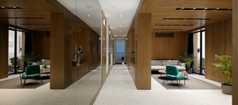 Dominic Smart & Luxury Suites - Edition