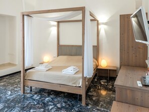 4 soverom, strykejern/-brett, wi-fi (inkludert) og sengetøy
