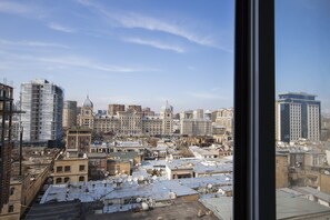 Land view from property - Leyla Apartmens 1 (Baku)
