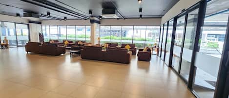 Sala de estar en el lobby