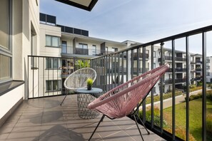 Balcony - Wilanow for 3 People by Renters (Warsaw)