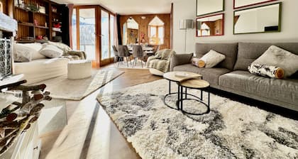 Luxury 4beds ski-in&out steps from center