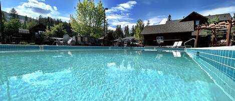 Piscine chauffée