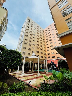 Exterior - JFam Suites | 47 sqm | Near Theme Parks & World-Class Schools! (Biñan)