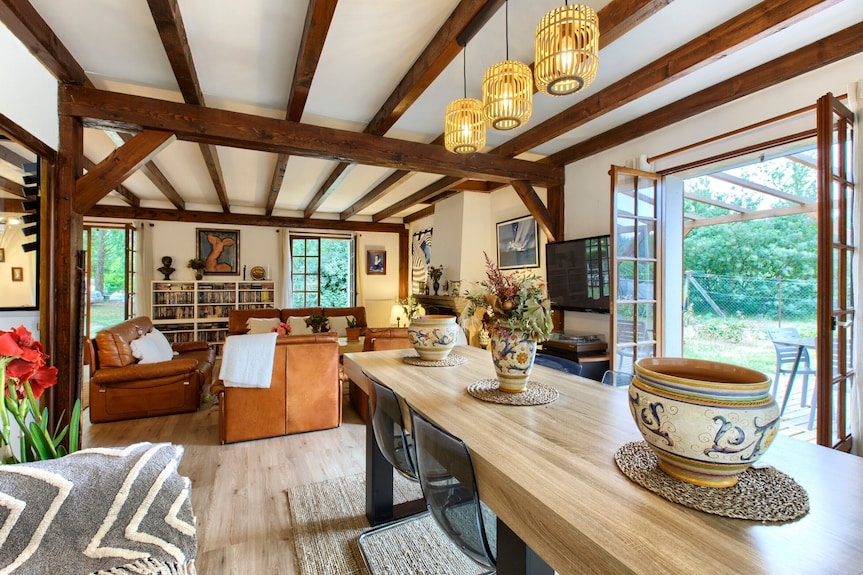 Villa 'Rodolphe ' Avec Piscine Privée, Terrasse Privée Et Wi-fi - Blanquefort