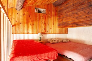 4 chambres, bureau, fer et planche à repasser, Wi-Fi gratuit