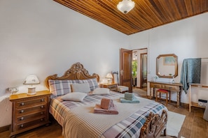 2 quartos, Wi-Fi de cortesia, roupa de cama