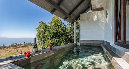 Vacation Home 'Land Of Dreams' with Sea View, Shared Pool and Wi-Fi