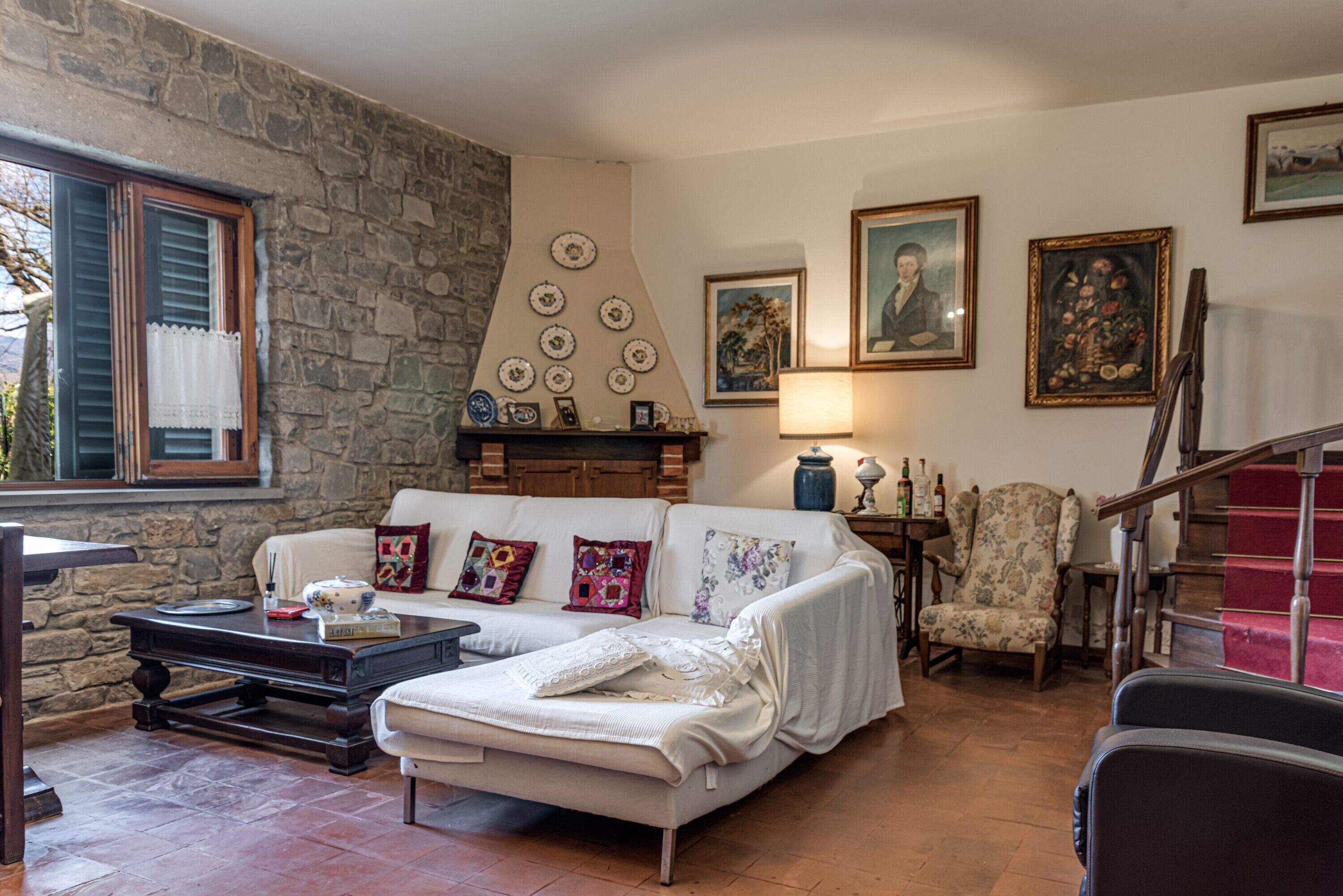 Chimenea y tenis de mesa 
