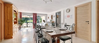 Maison de vacances 'Appartement Type F4' avec piscine partagée, terrasse privée et Wi-Fi