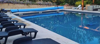 Maison de vacances 'Appartement Type F4' avec piscine partagée, terrasse privée et Wi-Fi