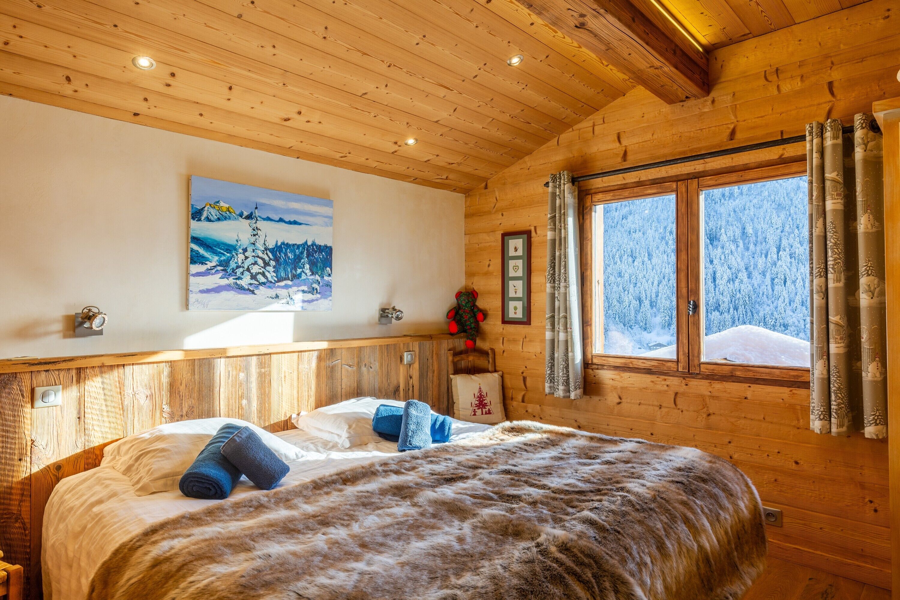 4 chambres, Wi-Fi gratuit, draps fournis