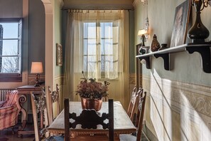 Dining - Villa 'Il Frassine' with Private Pool, Wi-Fi and Air Conditioning (Rignano sull'Arno)