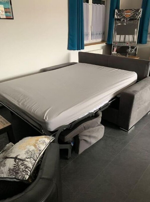 1 bedroom, iron/ironing board, travel crib, free WiFi