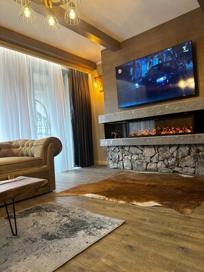 Elexus Chalet | Living area
