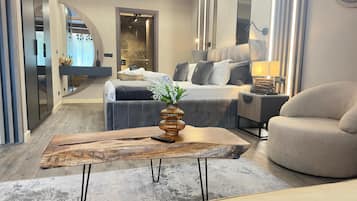 Elexus Chalet | Minibar, in-room safe, blackout curtains, soundproofing