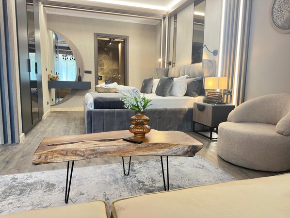 Elexus Chalet | Minibar, in-room safe, blackout curtains, soundproofing