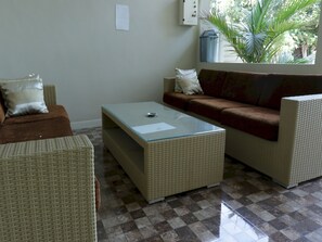 Lobby - Hotel O Kost Eksklusif Syariah (Mojokerto)