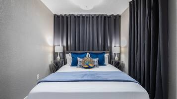 2 soverom, skrivebord, strykejern/-brett og wi-fi (inkludert)