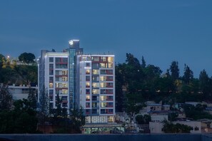 Exterior - Oasis Park (Kigali)