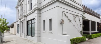 Victoria Hall Apartments