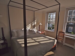 2 間睡房、熨斗/熨衫板、Wi-Fi、床單