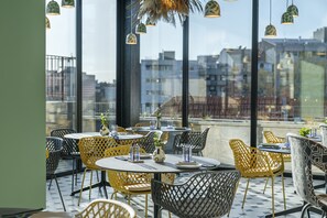 Food court - Hotel Vincci Bonjardim (Porto)