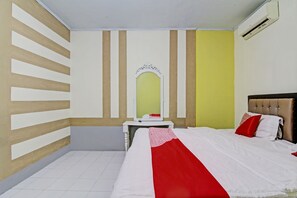 Deluxe Double Room | 1 bedroom, laptop workspace, free WiFi, bed sheets