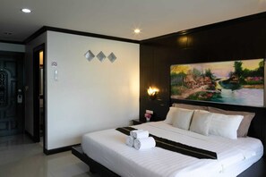 ห้องสแตนดาร์ดดับเบิลหรือทวิน | ผ้าม่านกันแสง, ห้องเก็บเสียง, เตารีด/โต๊ะรีดผ้า, Wi-Fi ฟรี