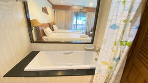ห้องสแตนดาร์ดดับเบิลหรือทวิน | ผ้าม่านกันแสง, ห้องเก็บเสียง, เตารีด/โต๊ะรีดผ้า, Wi-Fi ฟรี