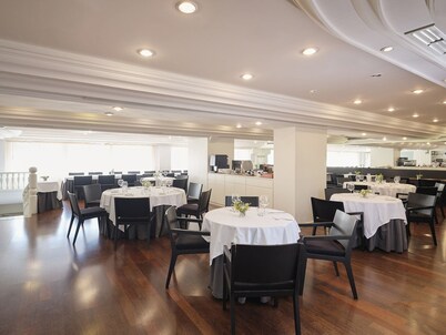 Hotel Almirante