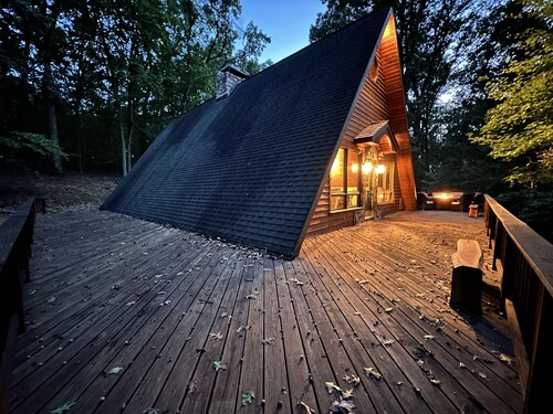Star Gazer Luxury A-Frame Wood Cabin. Near York/Harrisburg/Hershey/Lancaster