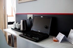 Standard Quadruple Room | Wi-fi percuma 