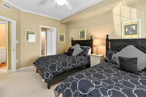 3 bedrooms, iron/ironing board, WiFi - SPECTACULAR OCEAN BLOCK CONDO WITH 3 BEDROOMS, 3 BATHS AND A POOL! (Ocean City)