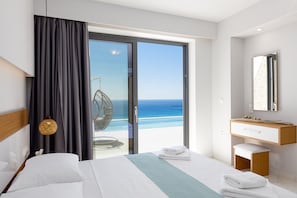Vila luxo | Cofres nos quartos, cortinas blackout, quartos à prova de som