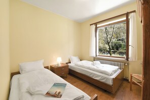 Family Chalet, Multiple Bedrooms, 2 Bathrooms (Casa Mima 3)