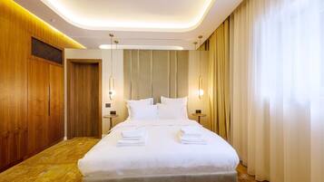 Deluxe Double Room | 1 Schlafzimmer, Zimmersafe, individuell dekoriert