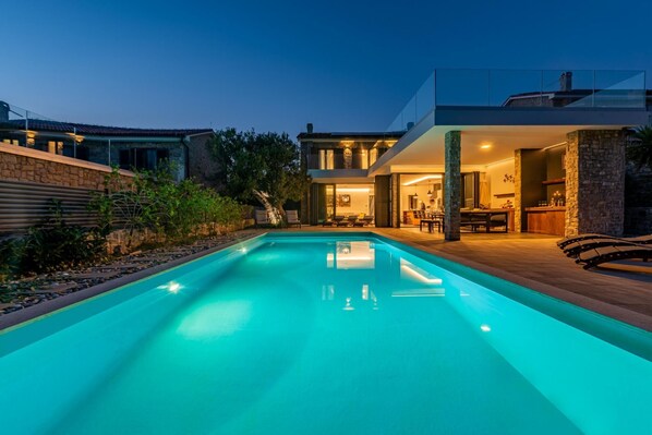 Villa | 4 dormitorios