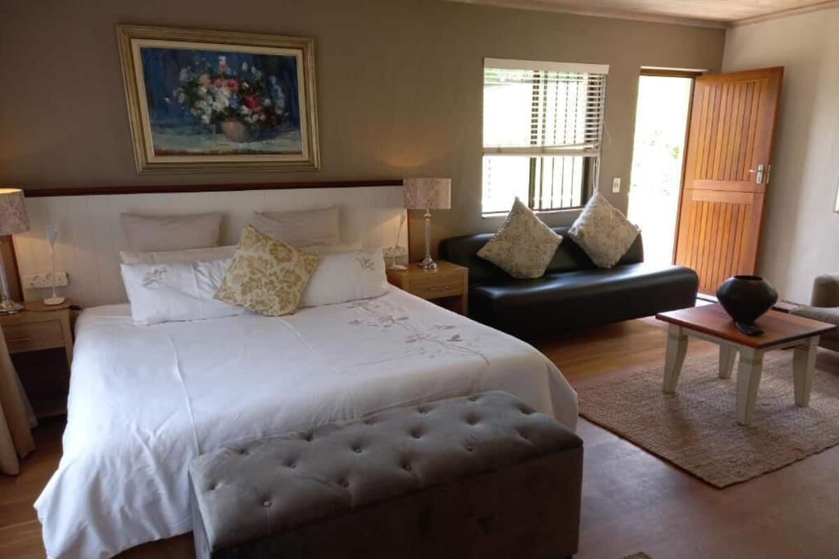 Standard Suite | 1 bedroom, free WiFi, bed sheets