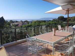 Superior-Suite, Meerblick | Terrasse/Patio