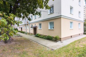 Exterior - Beautiful Apartment in Gdańsk by Renters (Gdansk)