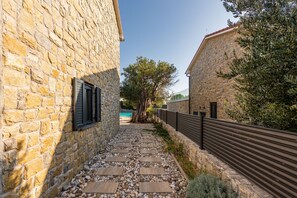 Enceinte de l’hébergement