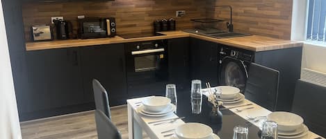 تناول الطعام