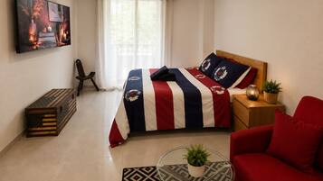 1 bedroom, iron/ironing board, travel cot, free WiFi