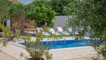 Seasonal outdoor pool