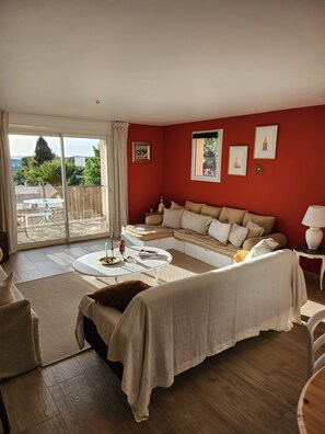 TV, books, computer monitors