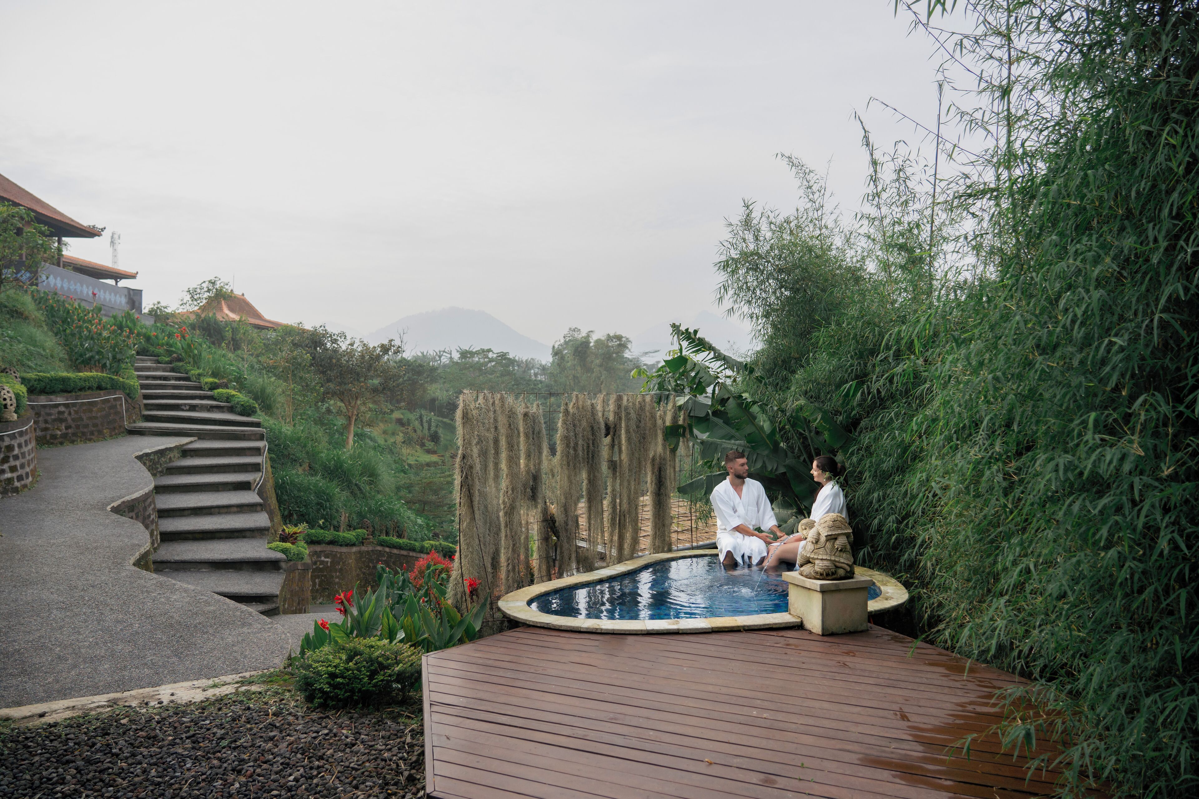 Studiosuite – junior, 1 kingsize-seng, fjellutsikt | Terrasse/patio