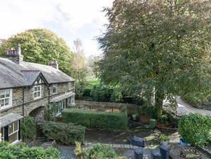 Property grounds - Park Beck (Windermere)